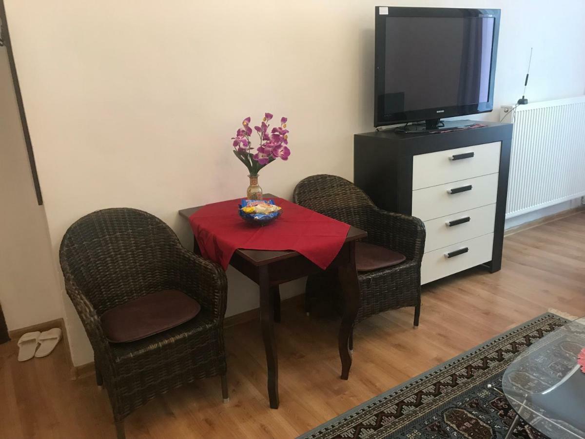 Alzbetina 15 - Dream Apartman Кошице Екстер'єр фото