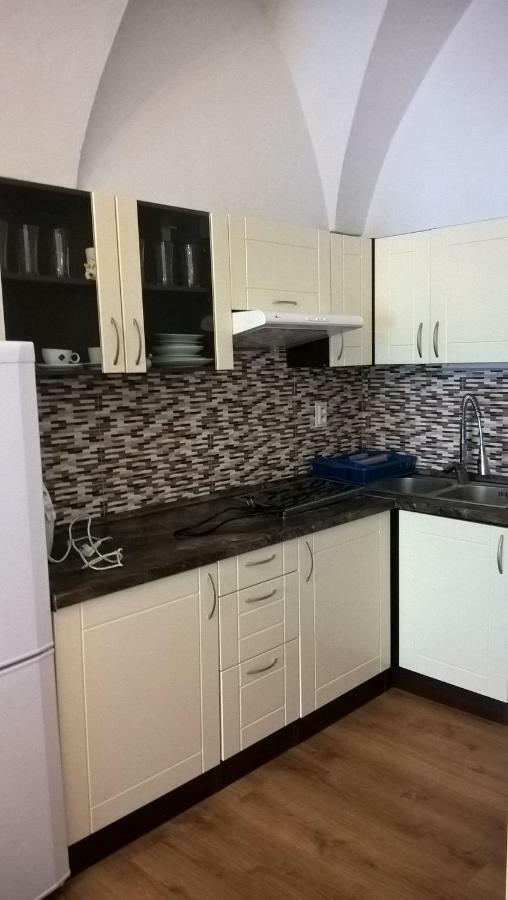 Alzbetina 15 - Dream Apartman Кошице Екстер'єр фото